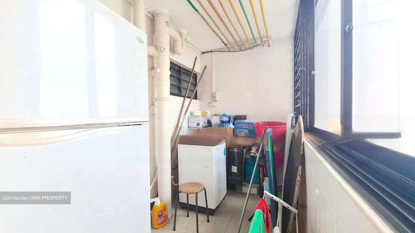 Blk 919 Hougang Avenue 4 (Hougang), HDB 5 Rooms #463218071